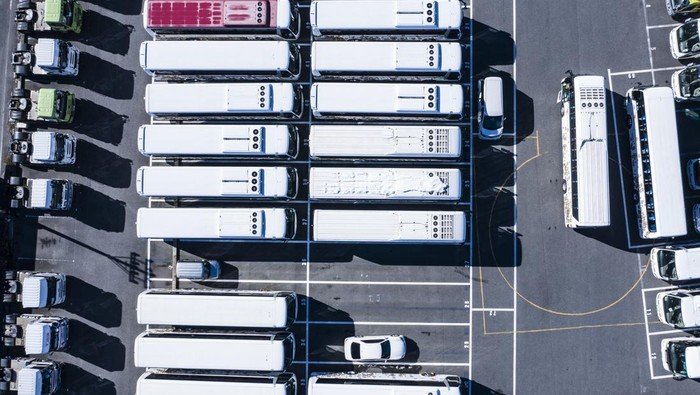 ilustrasi-parkir-bus_169