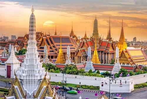 10-Tempat-Wisata-di-Bangkok-yang-Unik-Menarik-dan-Populer-Untuk-Dikunjungi-02-Finansialku